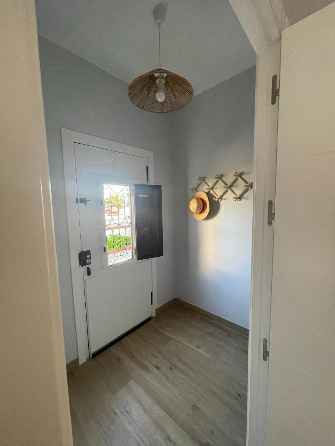 Casa 1ª Linea De Playa Benajarafe Apartman Kültér fotó