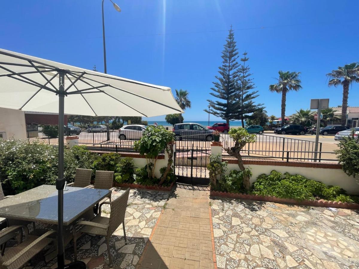 Casa 1ª Linea De Playa Benajarafe Apartman Kültér fotó